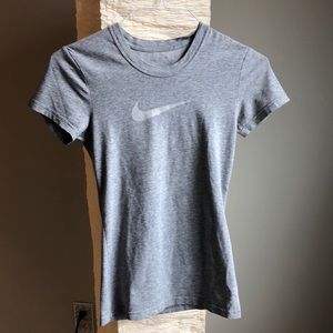 Nike T-shirt